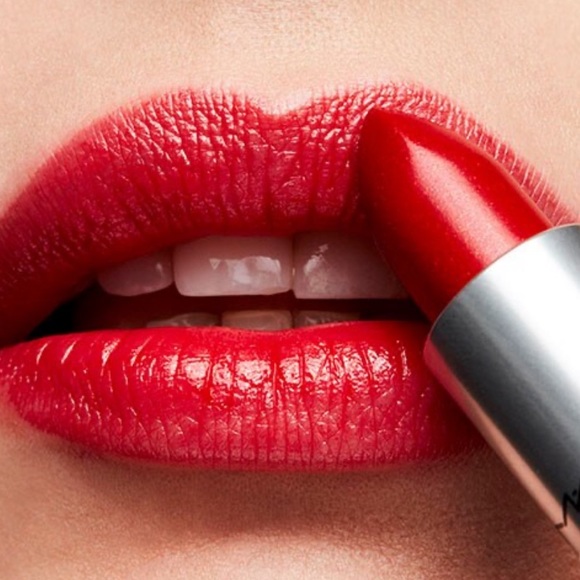 MAC COSMETICS COCKNEY SHADE LIPSTICK 502 True red - Picture 2 of 9